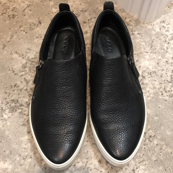ecco gillian side zip sneaker